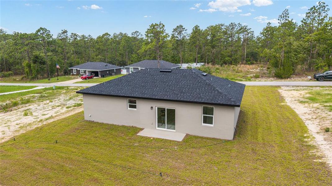 Exterior details and patio area of a home in , Dunnellon (Image 25). Exterior details and patio area of a home in , Dunnellon (Image 25).