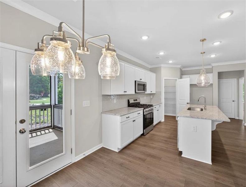 Furnished interior view inside a new home in Creekwood, Powder Springs (Image 9).
