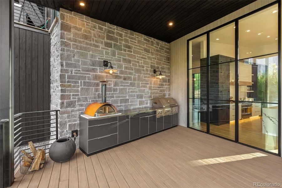 Furnished interior view inside a new home in , Winter Park (Image 20).