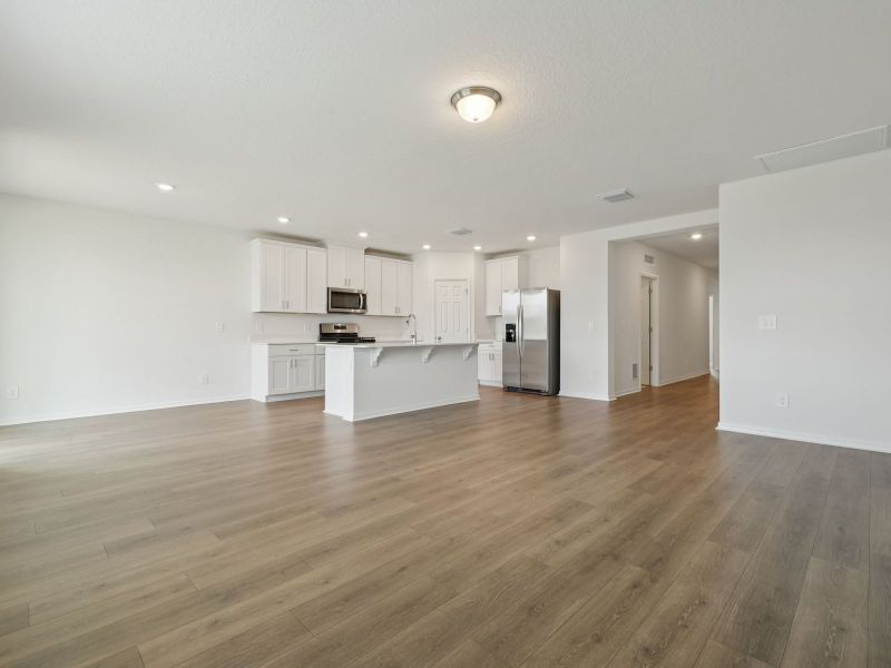Spacious, unfurnished interior of a new home in Crosswinds - Signature Series, Haines City (Image 8). Spacious, unfurnished interior of a new home in Crosswinds - Signature Series, Haines City (Image 8).