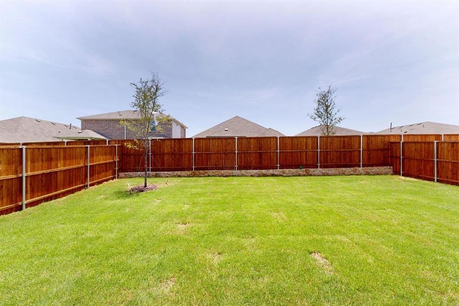 Front exterior of a new home in Sanderos, Fort Worth, TX, highlighting curb appeal (Image 23). Front exterior of a new home in Sanderos, Fort Worth, TX, highlighting curb appeal (Image 23).