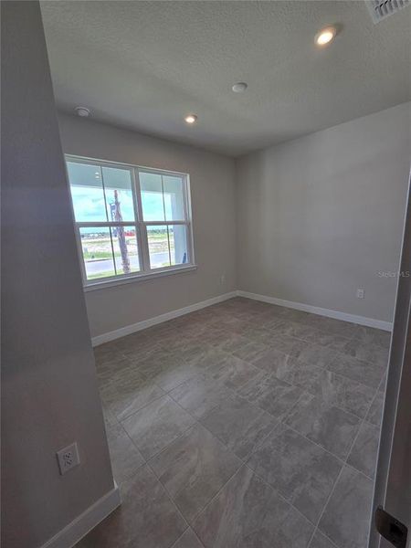 Spacious, unfurnished interior of a new home in Malabar Springs, Palm Bay (Image 11). Spacious, unfurnished interior of a new home in Malabar Springs, Palm Bay (Image 11).