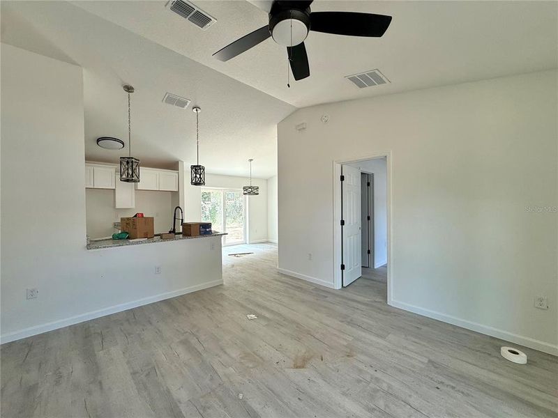 Furnished interior view inside a new home in , Ocala (Image 5).