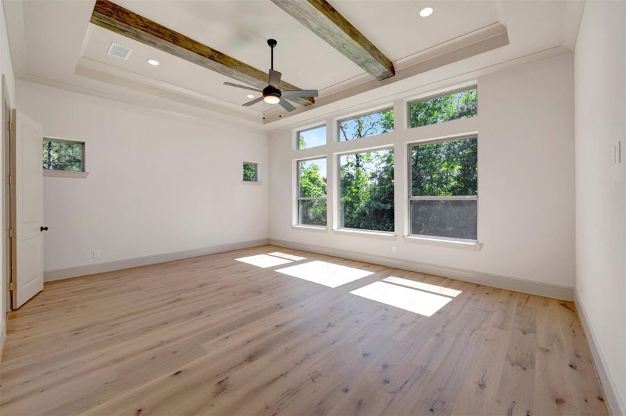 Spacious, unfurnished interior of a new home in , Montgomery (Image 24).