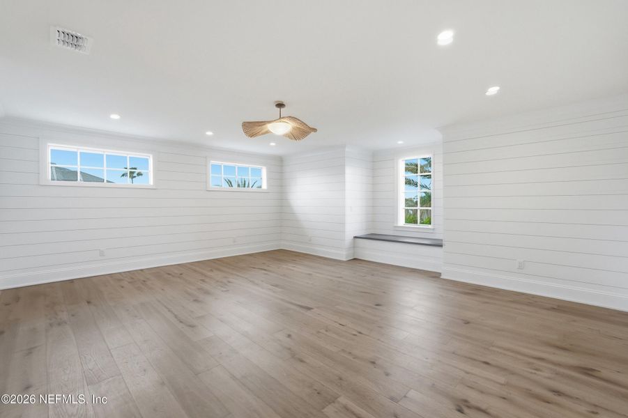 Spacious, unfurnished interior of a new home in , Ponte Vedra Beach (Image 29).