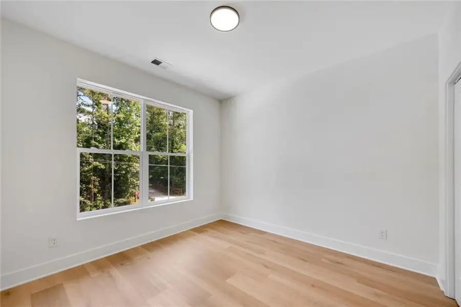 Spacious, unfurnished interior of a new home in , Dallas (Image 25). Spacious, unfurnished interior of a new home in , Dallas (Image 25).