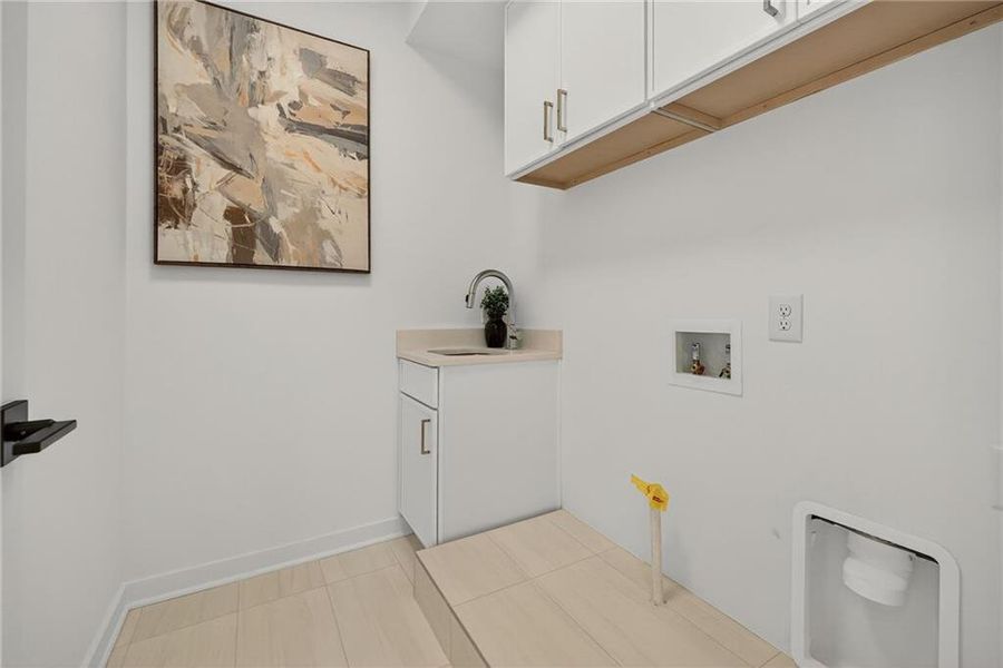 Furnished interior view inside a new home in , Atlanta (Image 35).