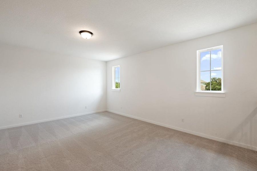 Spacious, unfurnished interior of a new home in Wolf Ranch, Georgetown (Image 28).