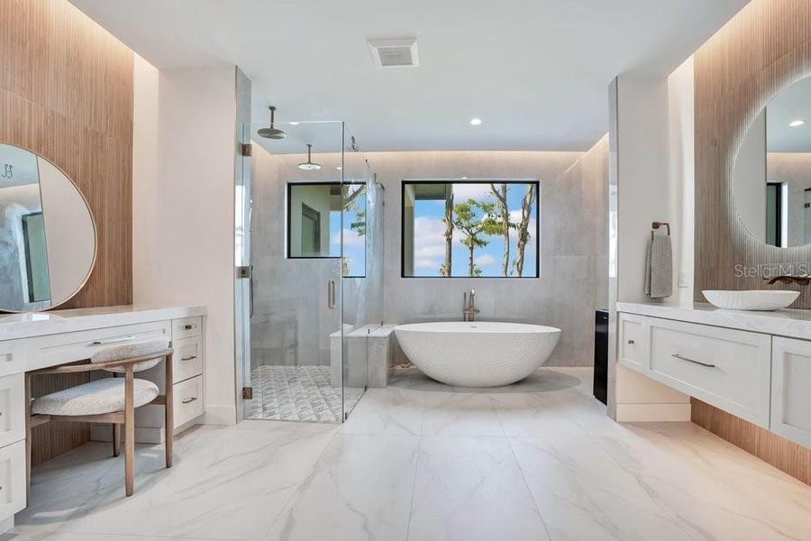 Furnished interior view inside a new home in , Windermere (Image 47).