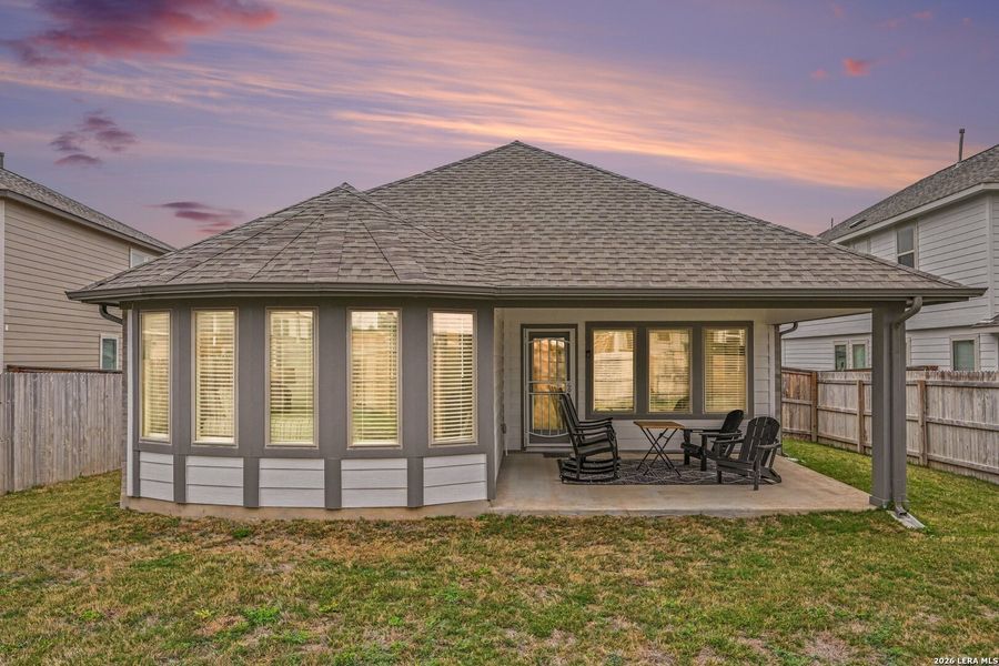 Exterior details and patio area of a home in The Parklands, Schertz (Image 25).