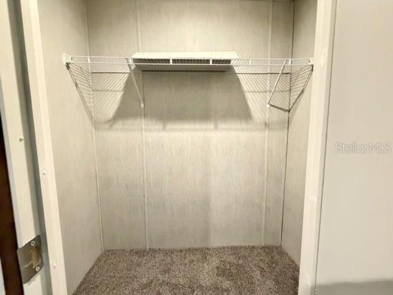 Spacious, unfurnished interior of a new home in , Chiefland (Image 20).