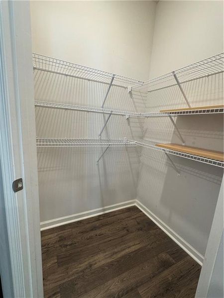 Spacious, unfurnished interior of a new home in , Braselton (Image 7).