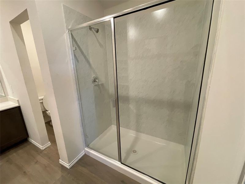 Close-up of interior finishes inside a home in Elevon, Lavon (Image 8).