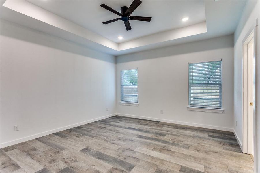 Spacious, unfurnished interior of a new home in , Fort Worth (Image 24).