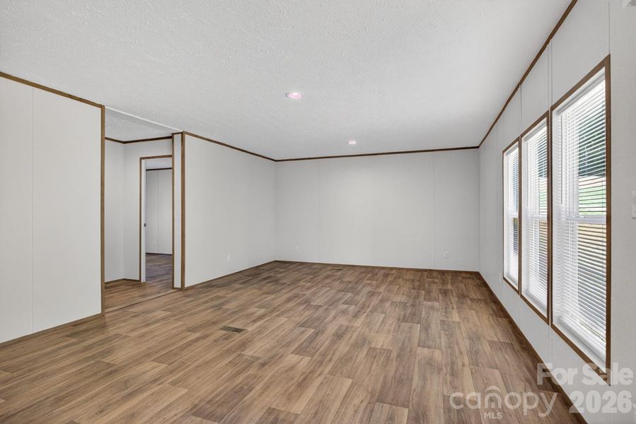 Dining area/Den