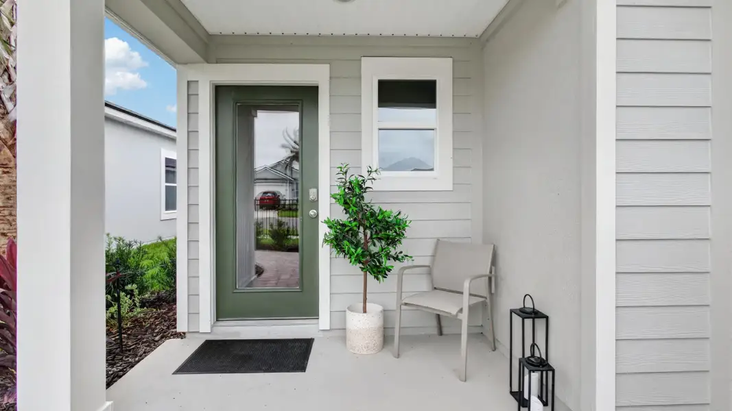 Exterior details and patio area of a home in The Arbors, Jacksonville (Image 2). Exterior details and patio area of a home in The Arbors, Jacksonville (Image 2).