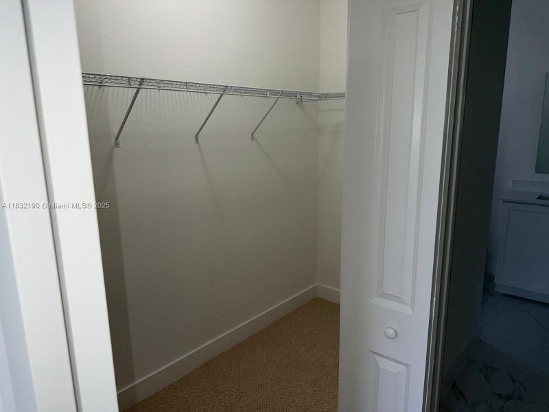 Image 23 of a home in . Image 23 of a home in .