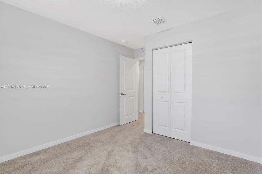 Spacious, unfurnished interior of a new home in , Florida City (Image 14).