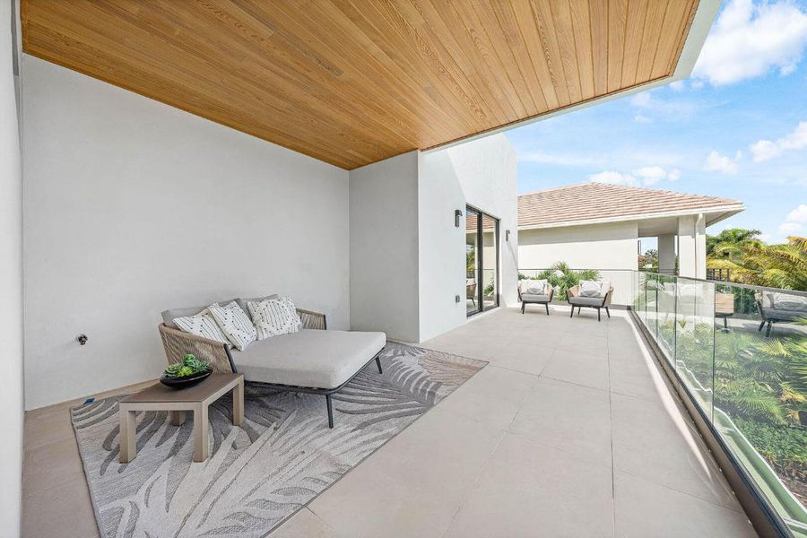 2240_Date_Palm_Road_60