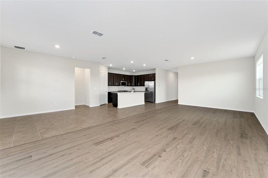 Spacious, unfurnished interior of a new home in Isles of Lake Nona, Orlando (Image 20). Spacious, unfurnished interior of a new home in Isles of Lake Nona, Orlando (Image 20).