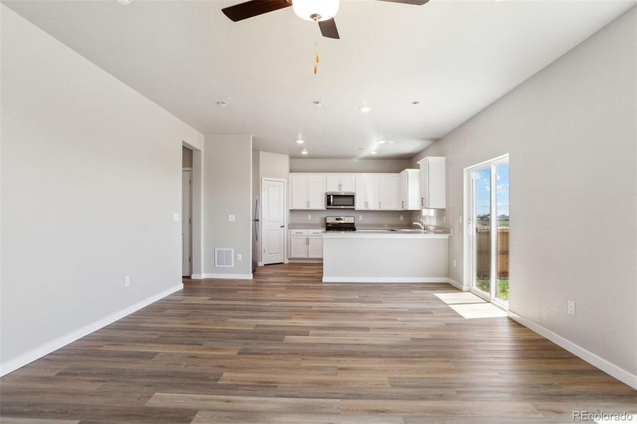 Spacious, unfurnished interior of a new home in Bennett Ranch, Bennett (Image 11).