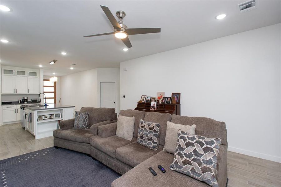 Furnished interior view inside a new home in , Trinidad (Image 17).