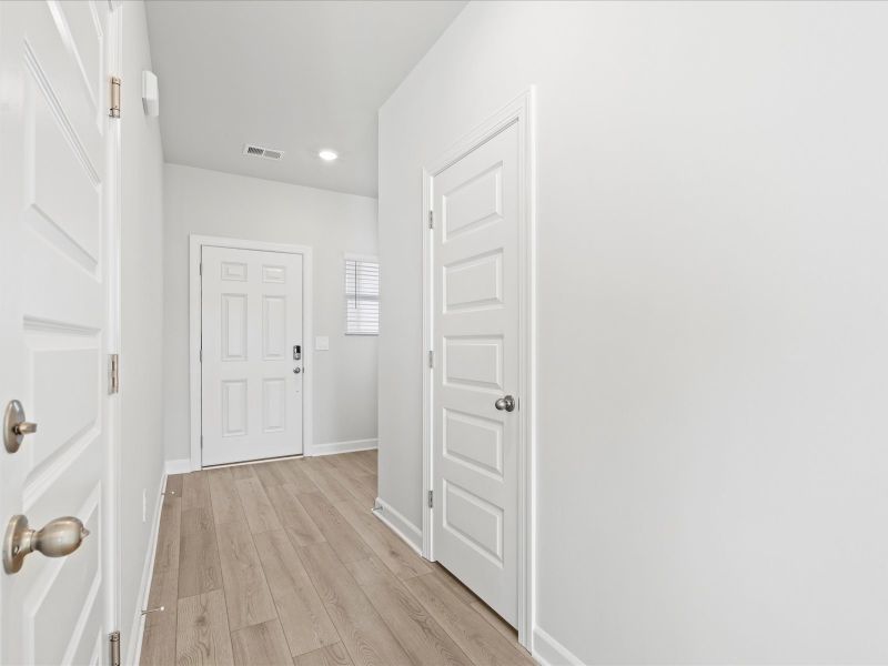 Spacious, unfurnished interior of a new home in Valentine Townes, Greer (Image 9).