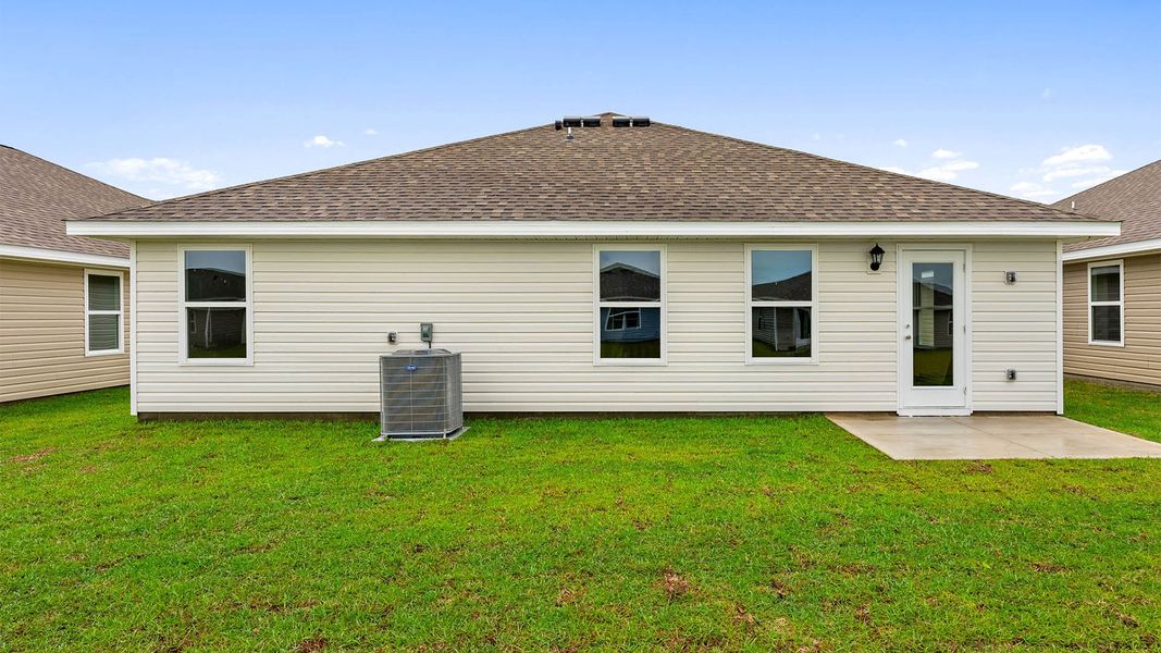 Exterior details and patio area of a home in Liberty, Panama City (Image 25). Exterior details and patio area of a home in Liberty, Panama City (Image 25).