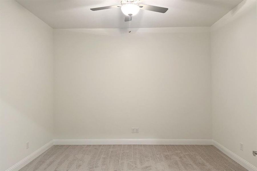 Spacious, unfurnished interior of a new home in Ridge Park Estates, Royse City (Image 14).