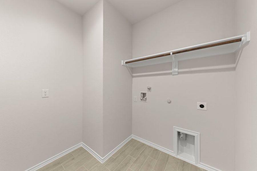 Front exterior of a new home in Northspur, Terrell, TX, highlighting curb appeal (Image 25). Front exterior of a new home in Northspur, Terrell, TX, highlighting curb appeal (Image 25).