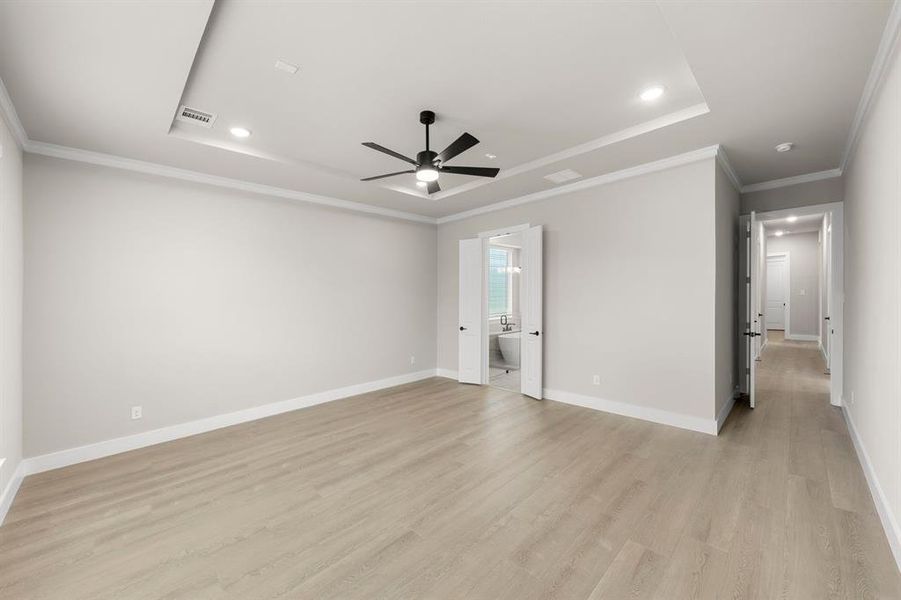 Spacious, unfurnished interior of a new home in Cambridge Estates - Harwood, Prosper (Image 26).