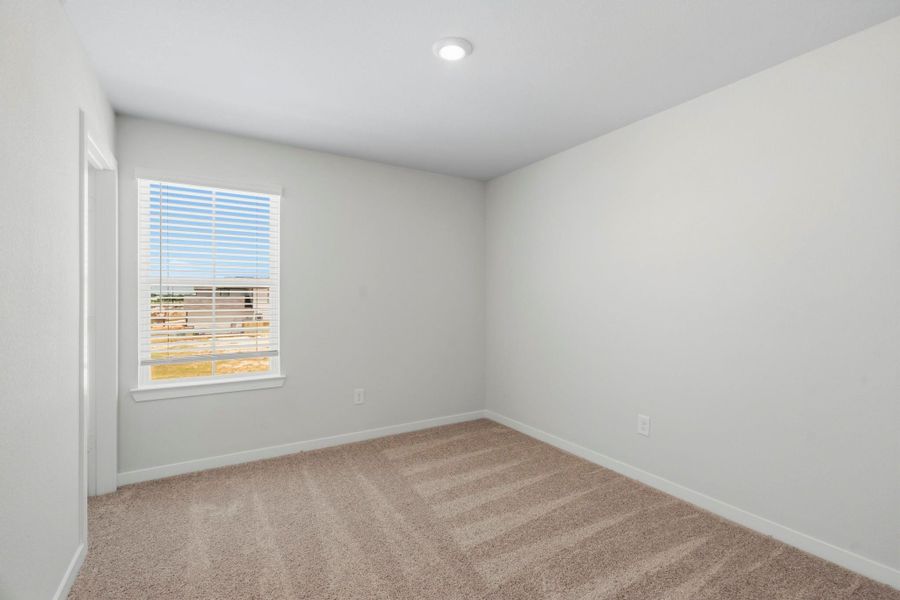 Spacious, unfurnished interior of a new home in Katy Reserve, Katy (Image 16).