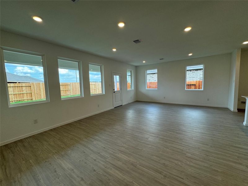 **Photos are representative only. This is not the actual home.** **Photos are representative only. This is not the actual home.**