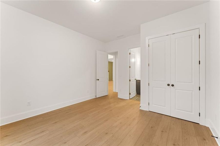 Spacious, unfurnished interior of a new home in The Reserve at Knollwood, Canton (Image 26).