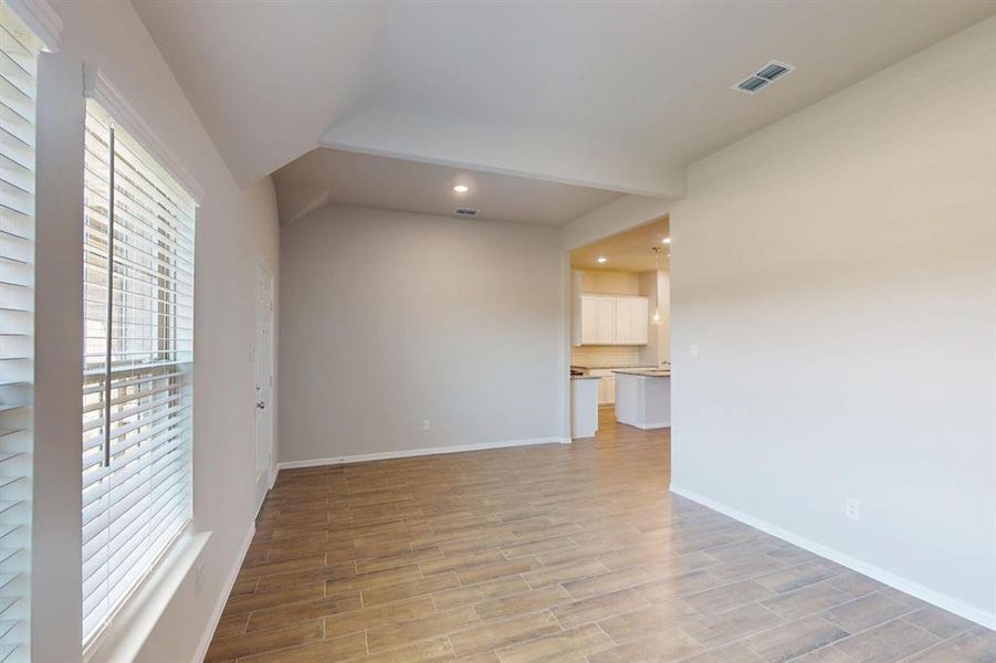 Spacious, unfurnished interior of a new home in Verandah, Royse City (Image 26).