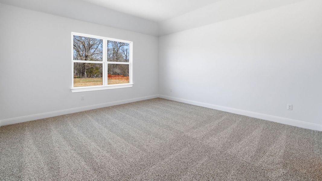 Spacious, unfurnished interior of a new home in Railhead, Cedar Creek (Image 19).