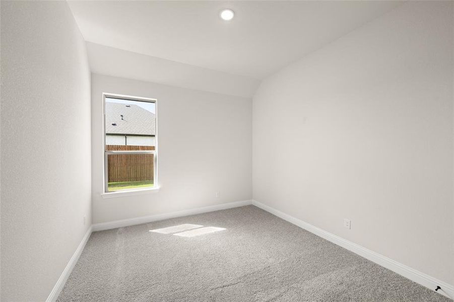 117 Grey Wolf- Bedroom-2