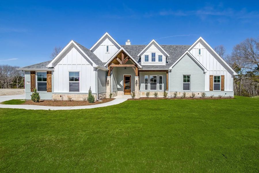 Representative exterior photo of a completed home built from the The Aubrey by Elmwood Custom Homes in Byrum Ranch, Maypearl, TX (Image 4).