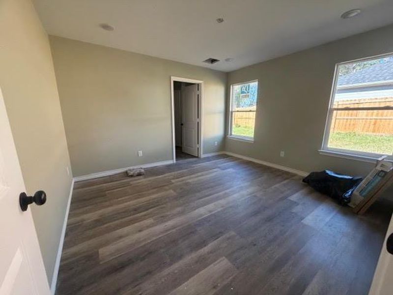 Spacious, unfurnished interior of a new home in , Frankston (Image 11).