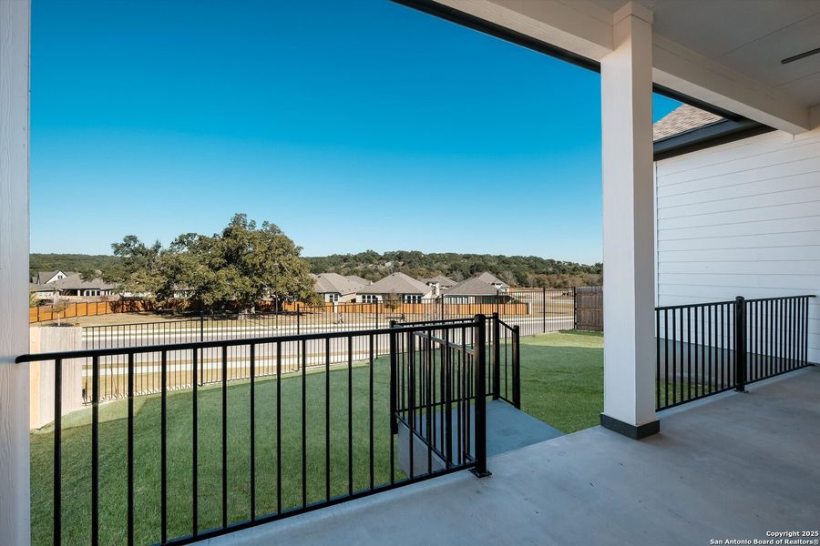 Exterior details and patio area of a home in Meyer Ranch, New Braunfels (Image 3).