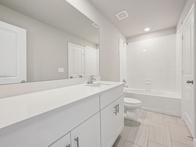 The Sandpiper End at 514 Salisbury Cir