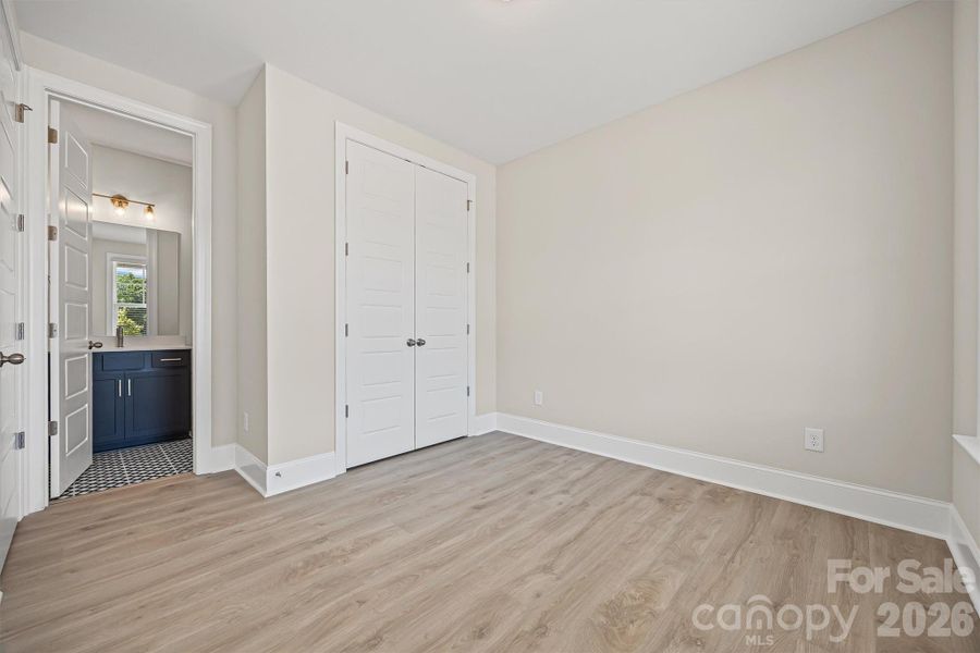 Spacious, unfurnished interior of a new home in , Gastonia (Image 34).