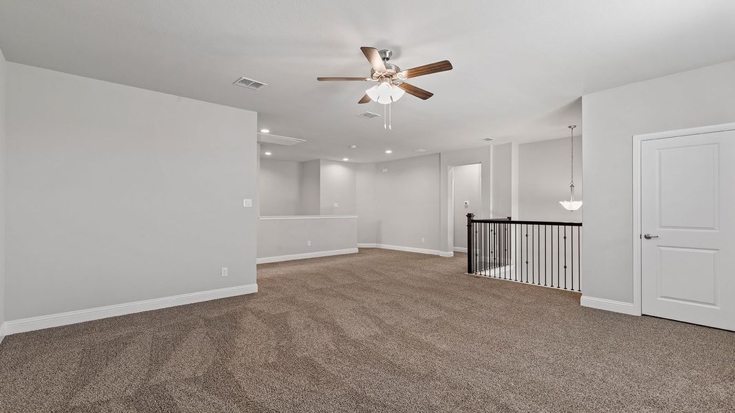 Spacious, unfurnished interior of a new home in Morningstar, Aledo (Image 28).