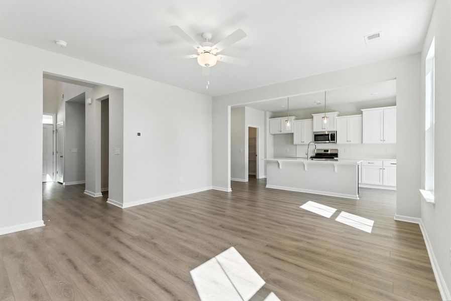 Image 36 of a home in Six Oaks.