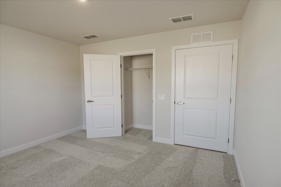 Spacious, unfurnished interior of a new home in Reidville Town Center Cottages, Duncan (Image 9). Spacious, unfurnished interior of a new home in Reidville Town Center Cottages, Duncan (Image 9).