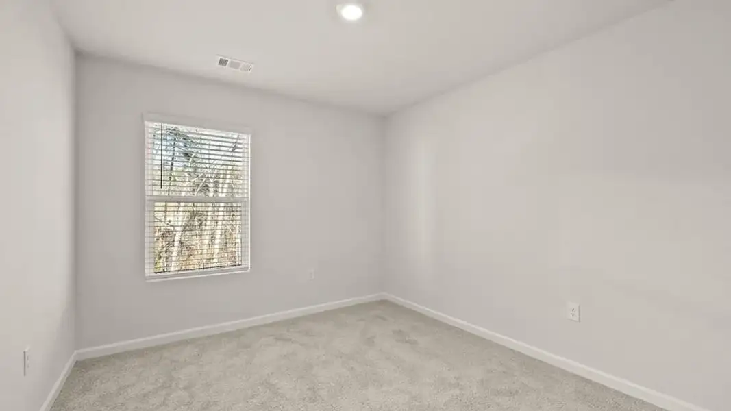 Spacious, unfurnished interior of a new home in Pointe Park, Union City (Image 17).