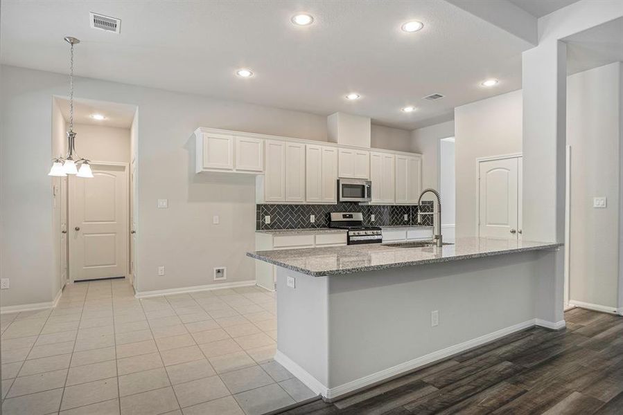 Gorgeous Brand New Home! Pictures are a representation of Dallas Plan. Actual colors and selections may vary! Hurry, Call today.. this one will go quick!