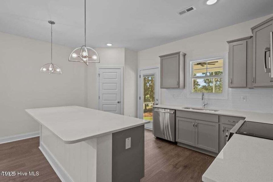 20250904143346318601000000-o