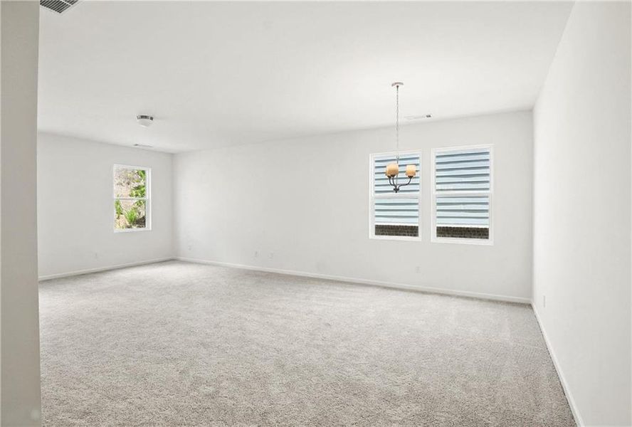 Spacious, unfurnished interior of a new home in Castleberry Pointe, Dawsonville (Image 14).