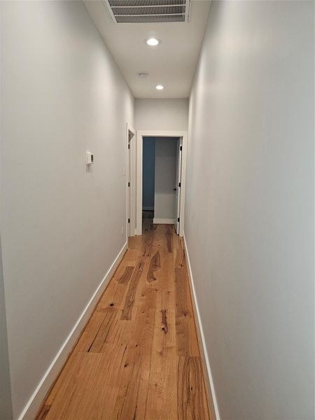 Spacious, unfurnished interior of a new home in , Houston (Image 17).